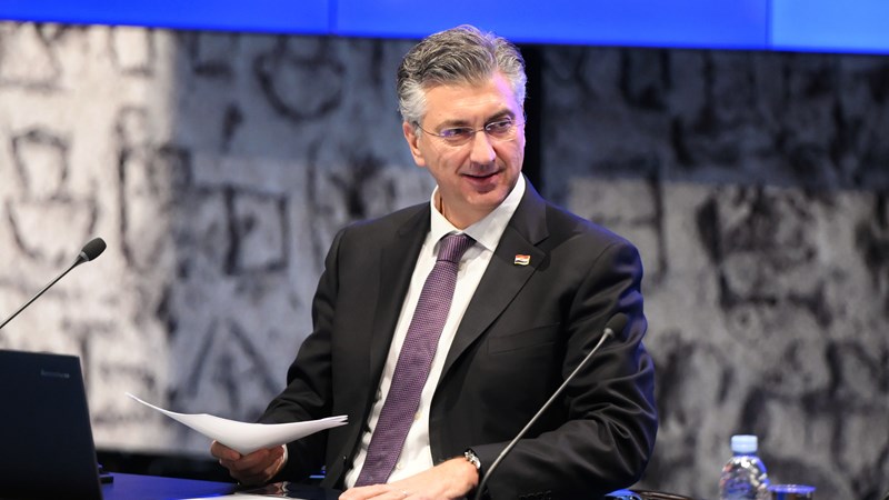 Od 2016. do danas socijalne naknade porasle 400 posto - sa 268 milijuna eura na 1,35 milijardi eura